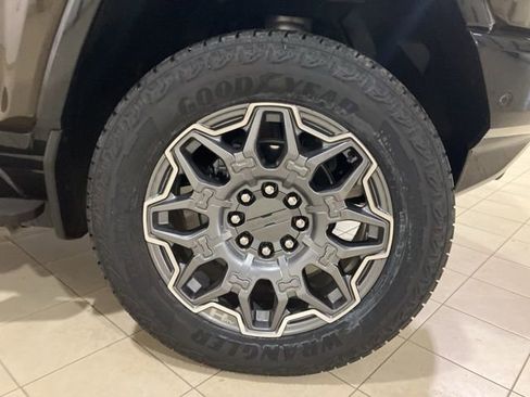 Used 2024 GMC Hummer EV 3X w/ Battery Pack, 24 Module Pack image 29