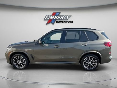 Certified 2022 BMW X5 xDrive40i w/ M Sport Package image 2