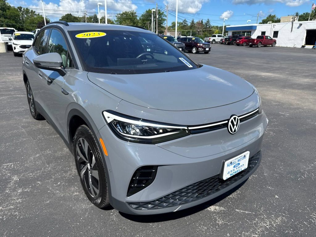 Used 2023 Volkswagen ID.4 Pro AWD/4WD image 1