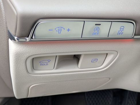 Used 2024 Genesis GV80 3.5T w/ Advanced Package image 15