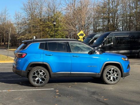 New 2026 Jeep Compass Limited image 6