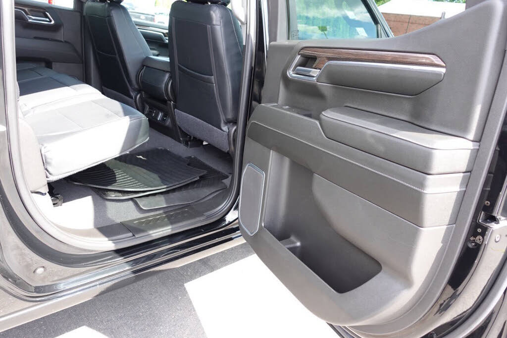 Used 2024 Chevrolet Silverado 1500 LT AWD/4WD image 27