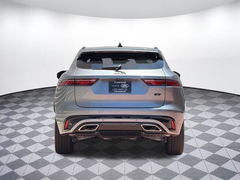 New 2026 Jaguar F-PACE R-Dynamic S AWD/4WD image 10
