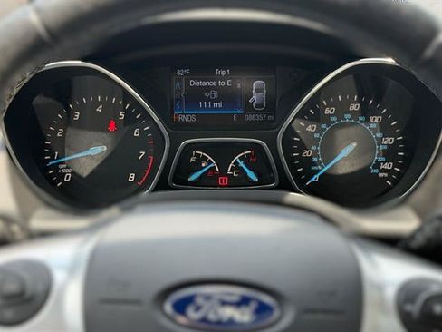 Used 2014 Ford Escape Titanium FWD image 14