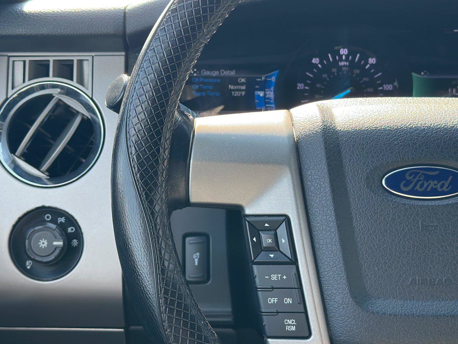 Used 2017 Ford Expedition Limited AWD/4WD image 21