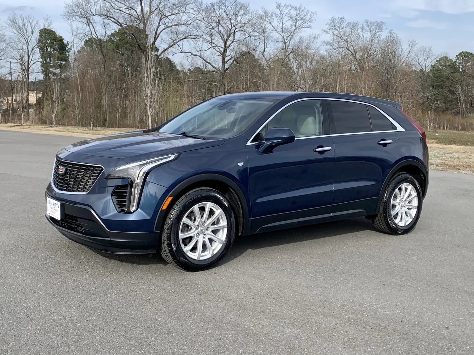 Used 2019 Cadillac XT4 Luxury FWD image 3