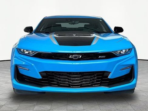 Used 2023 Chevrolet Camaro SS RWD image 2