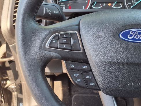 Used 2021 Ford EcoSport Titanium image 18