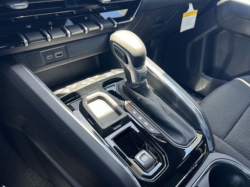 New 2026 GMC Canyon Elevation RWD image 20