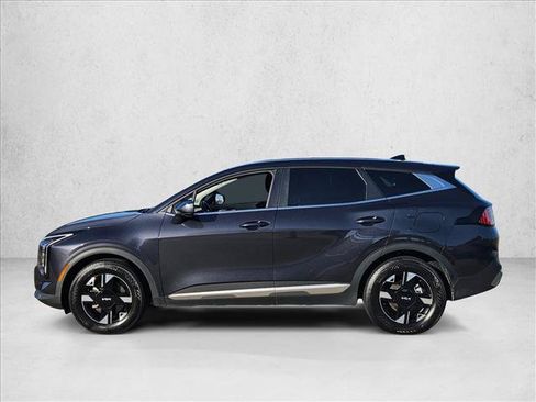 Used 2026 Kia Sportage LX FWD image 9
