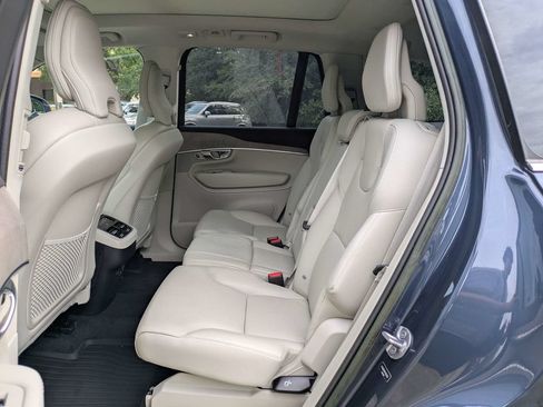 Used 2023 Volvo XC90 B6 Plus w/ Protection Package Premier AWD/4WD image 13