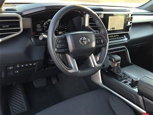 Used 2025 Toyota Sequoia SR5 image 16