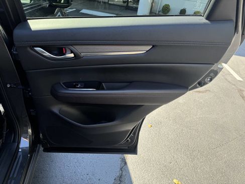 Used 2019 MAZDA CX-5 Signature image 18