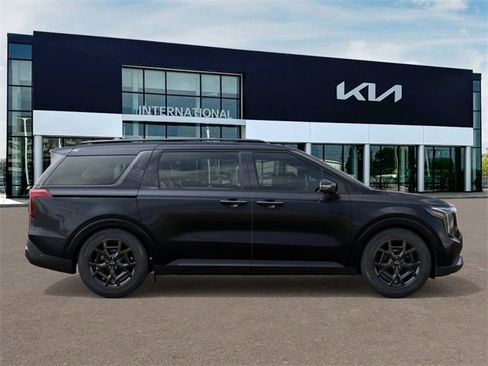 New 2026 Kia Carnival SX Prestige image 7