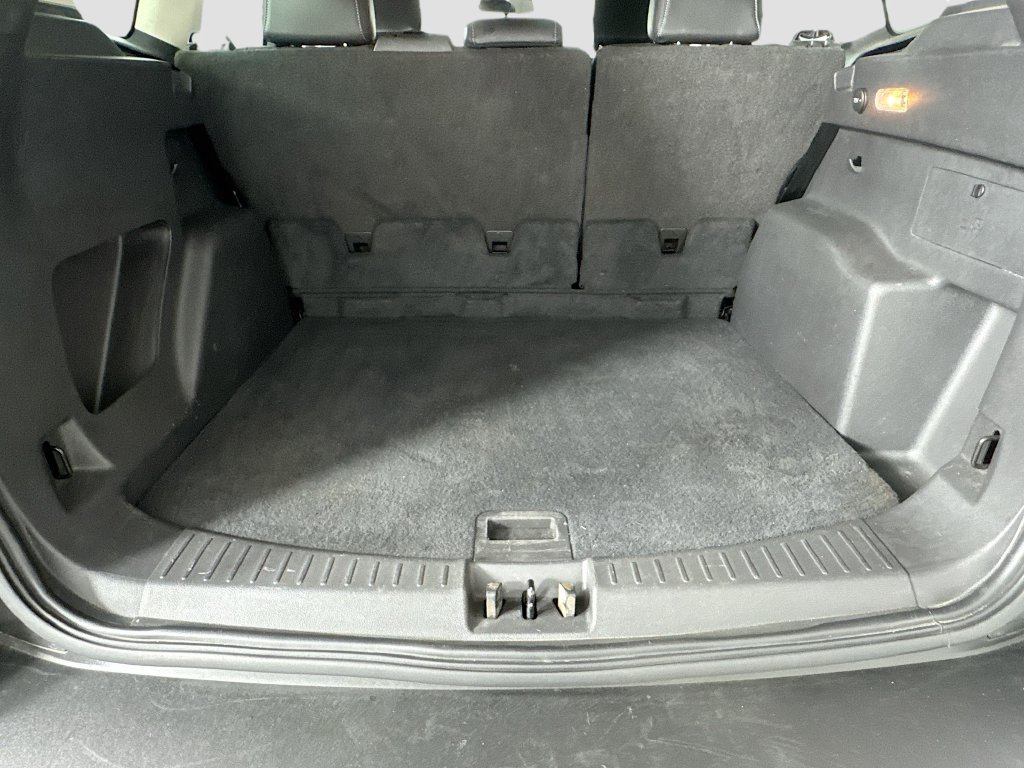 Used 2019 Ford Escape SEL FWD image 27