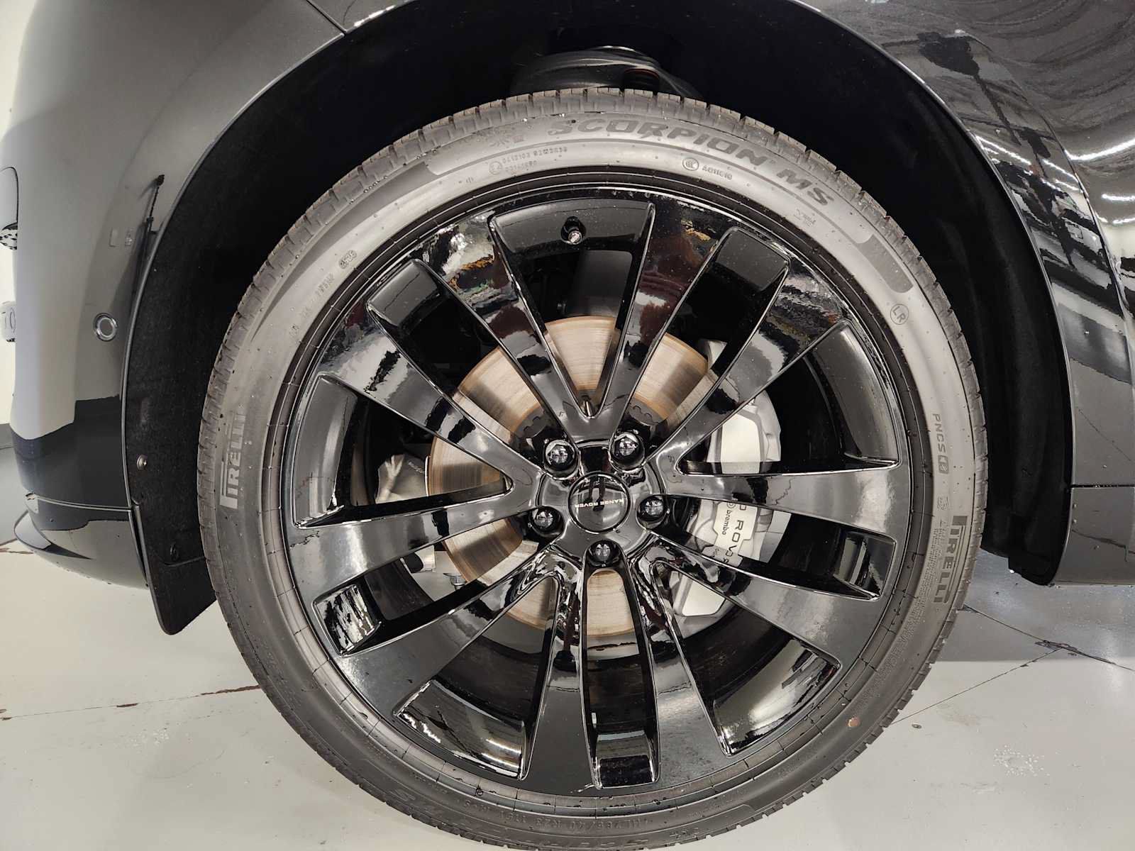 New 2027 Land Rover Range Rover Sport Dynamic SE AWD/4WD image 8