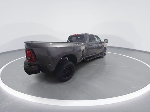 Used 2026 RAM 3500 Big Horn AWD/4WD image 8