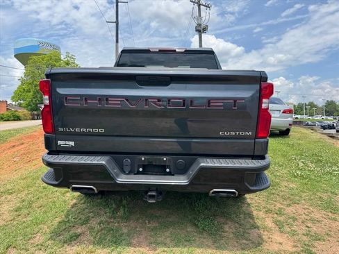 Used 2021 Chevrolet Silverado 1500 Custom Trail Boss AWD/4WD image 7