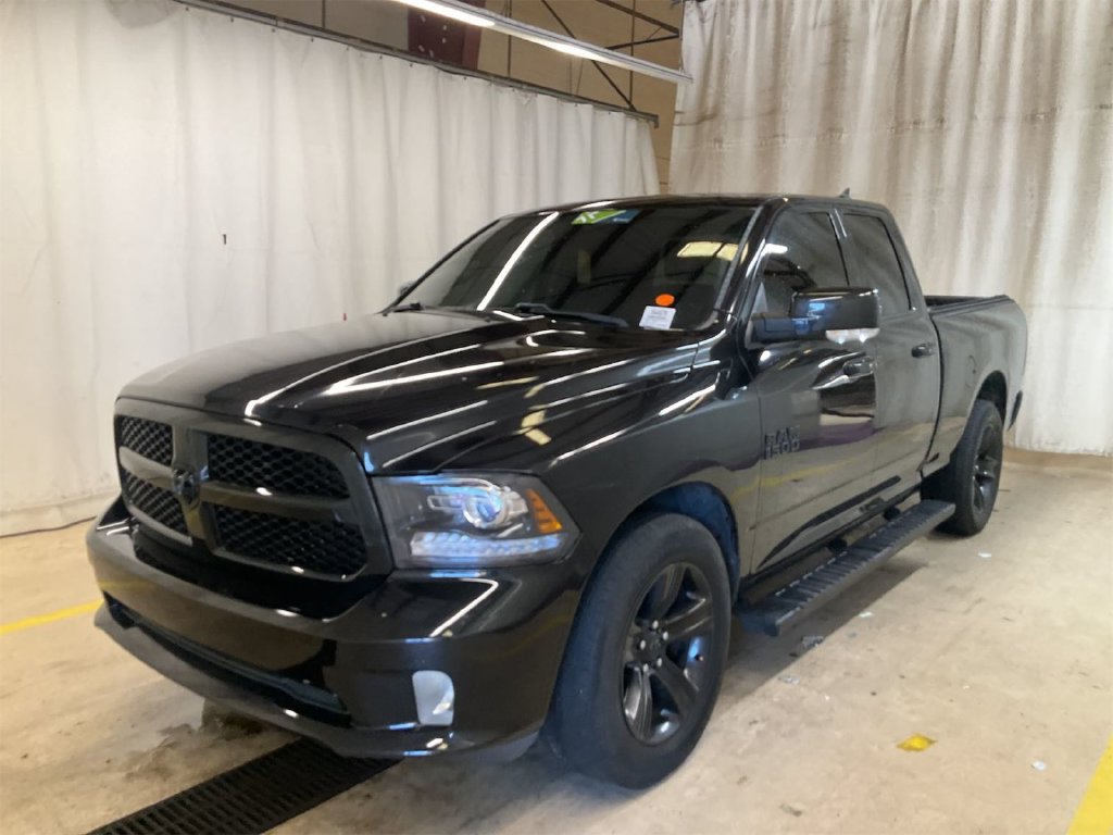 Used 2017 RAM 1500 Sport w/ Quick Order Package 22Q Night RWD image 4
