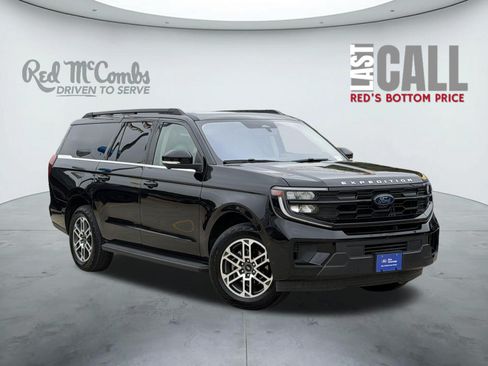 Used 2025 Ford Expedition Max Active AWD/4WD image 1