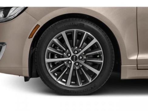 Used 2019 Lincoln MKZ Premiere image 11