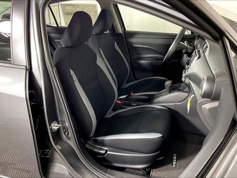 New 2025 Nissan Versa S w/ Trunk Package FWD image 42
