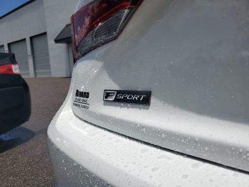 Used 2020 Lexus IS 350 F Sport w/ F Sport Package RWD image 7