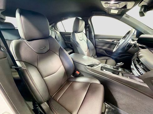 Used 2025 Cadillac CT5 V AWD/4WD image 30
