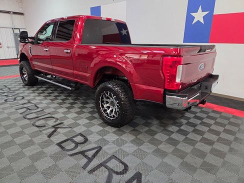 Used 2019 Ford F250 XLT w/ XLT Premium Package image 11