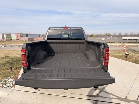 Used 2021 RAM 1500 Laramie w/ Sport Appearance Package image 33