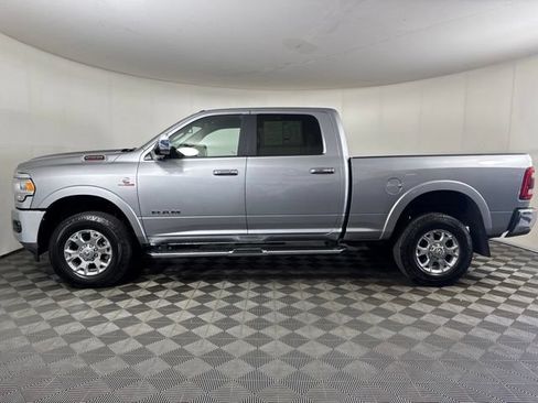 Used 2022 RAM 2500 Laramie AWD/4WD image 7
