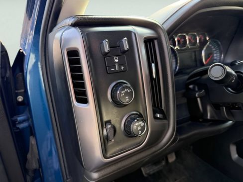 Used 2017 GMC Sierra 1500 SLT AWD/4WD image 22