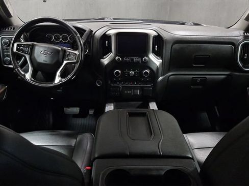 Used 2021 Chevrolet Silverado 1500 RST AWD/4WD image 2
