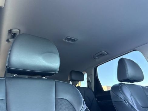 Certified 2025 Kia Sorento EX AWD/4WD image 23