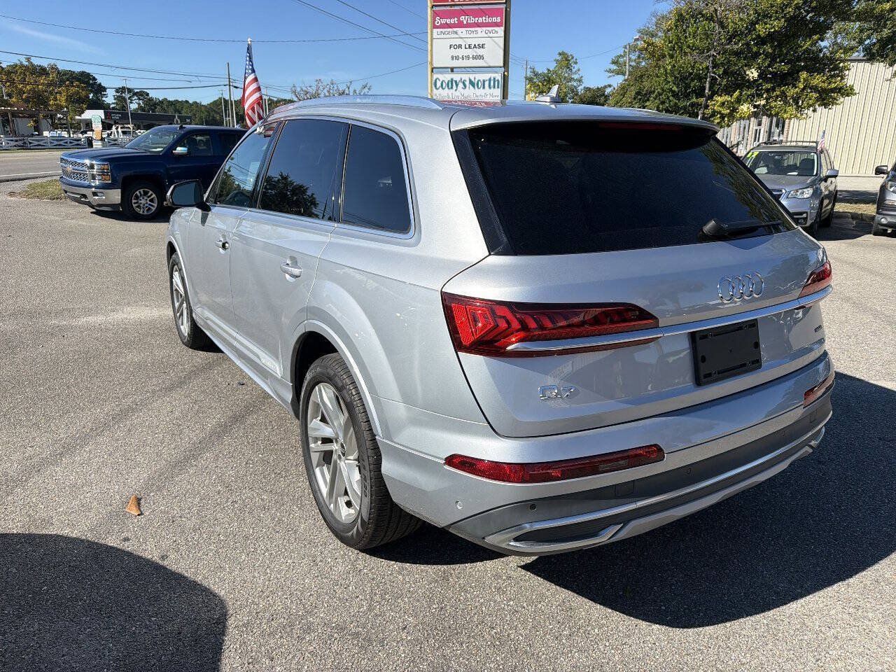 Used 2021 Audi Q7 2.0T Premium Plus w/ Executive Package AWD/4WD image 10