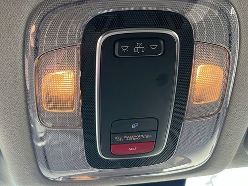 Used 2025 Hyundai Kona SEL image 15