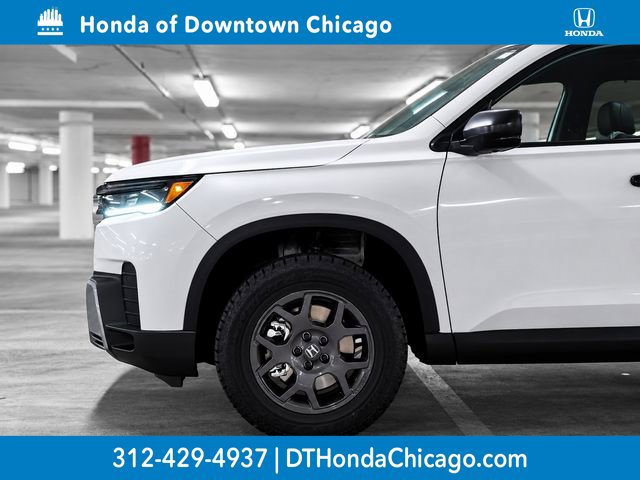 New 2026 Honda Pilot TrailSport image 3