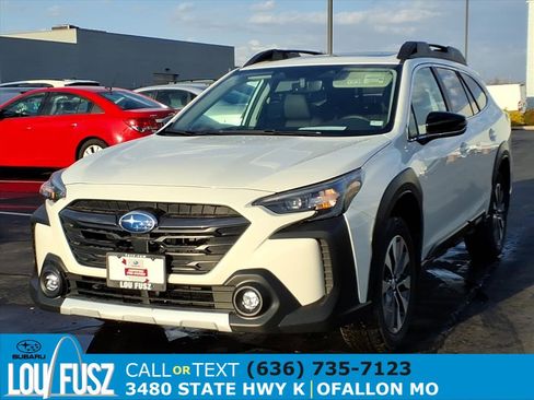 Certified 2025 Subaru Outback Limited image 2