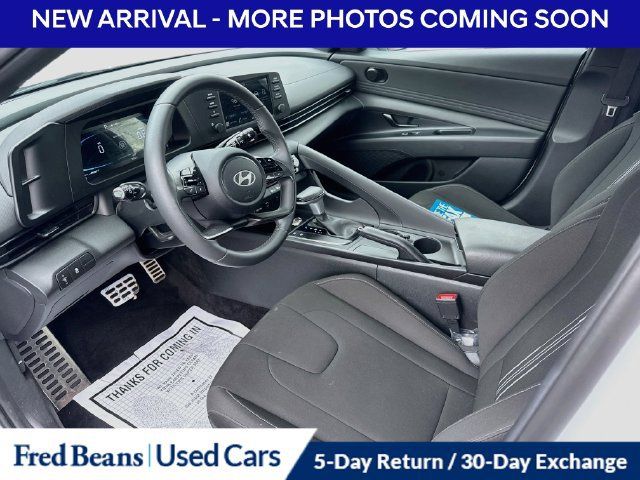 Used 2026 Hyundai Elantra Sport w/ Cargo Package FWD image 3