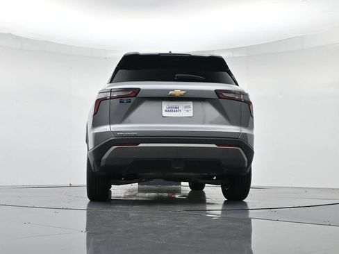 Used 2025 Chevrolet Equinox LT w/ Convenience Package II FWD image 42