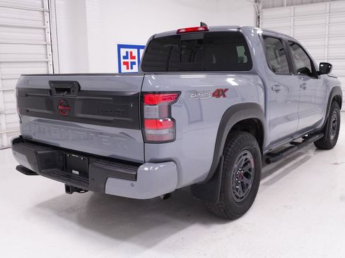 Used 2025 Nissan Frontier PRO-4X AWD/4WD image 5