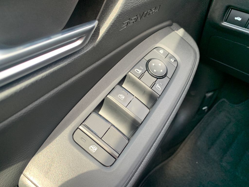 New 2027 Nissan Sentra SV w/ Floor Mat Package FWD image 18