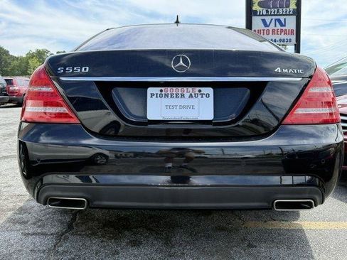 Used 2011 Mercedes-Benz S 550 4MATIC image 3