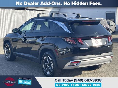 Certified 2025 Hyundai Tucson SEL AWD/4WD image 4