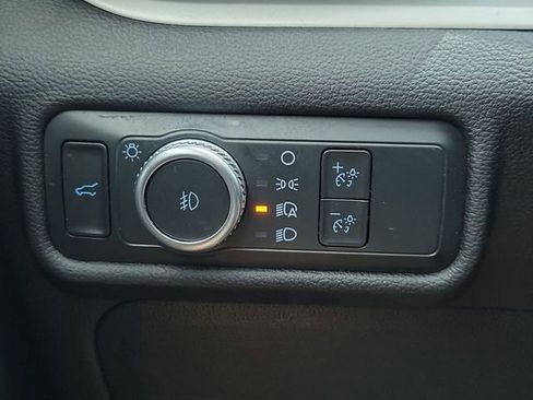 Used 2017 Ford F150 XL w/ Equipment Group 101A Mid RWD image 29