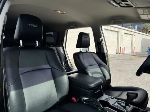 Used 2023 Toyota 4Runner TRD Sport w/ Technology Package AWD/4WD image 16