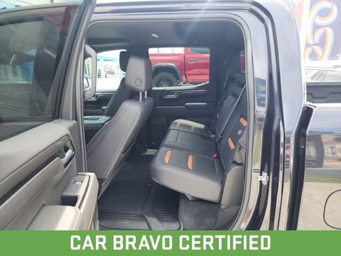 Certified 2022 GMC Sierra 1500 AT4 w/ AT4 Premium Package AWD/4WD image 31