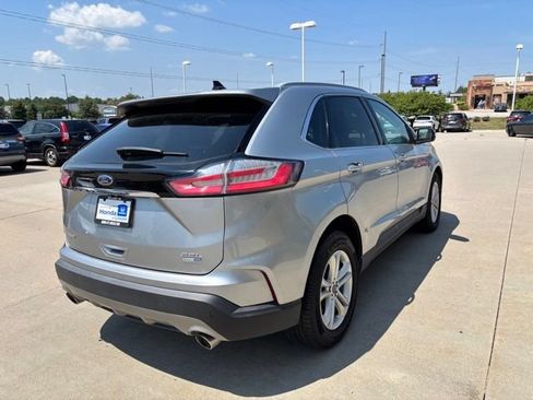 Used 2020 Ford Edge SEL AWD/4WD image 5