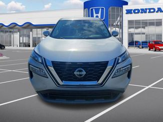 Used 2023 Nissan Rogue SV video 2