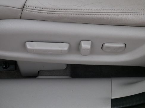 Used 2012 Honda CR-V EX-L image 20